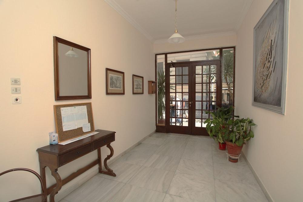 Stylish Studio Below The Acropolis Athen Eksteriør billede