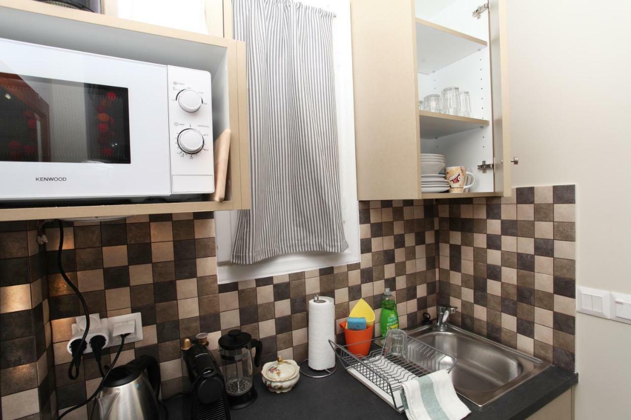 Stylish Studio Below The Acropolis Athen Eksteriør billede